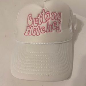 Trucker hat